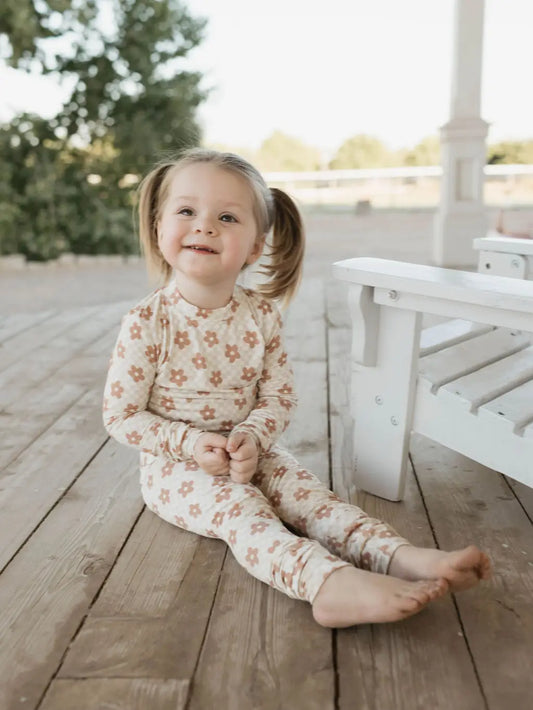 Wavy Daisy Checkerboard Two- Piece Set